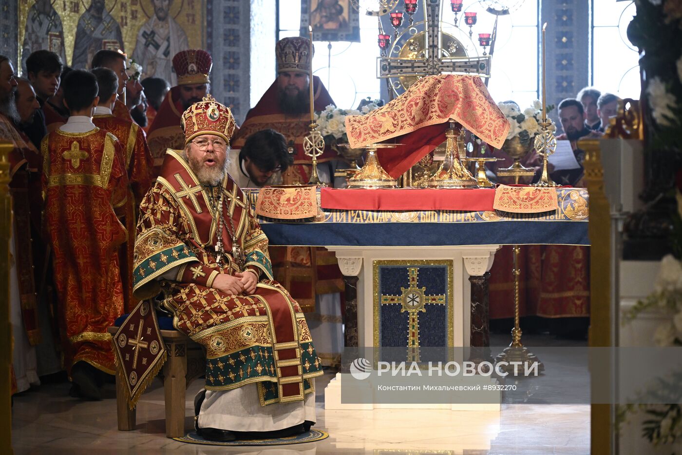 Празднование Дня крещения святого князя Владимира с его дружиной в Херсонесе