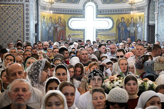 Празднование Дня крещения святого князя Владимира с его дружиной в Херсонесе