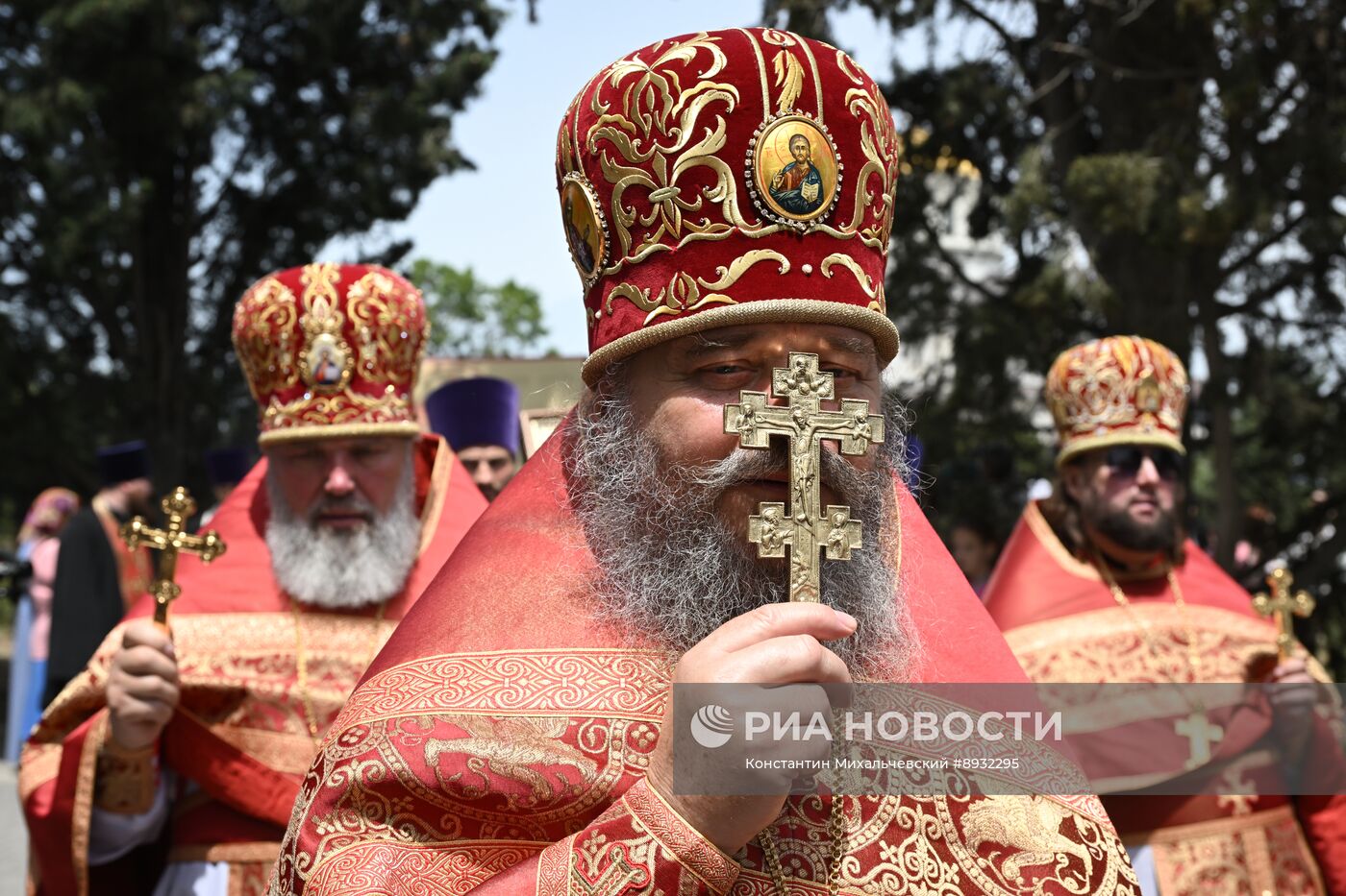 Празднование Дня крещения святого князя Владимира с его дружиной в Херсонесе