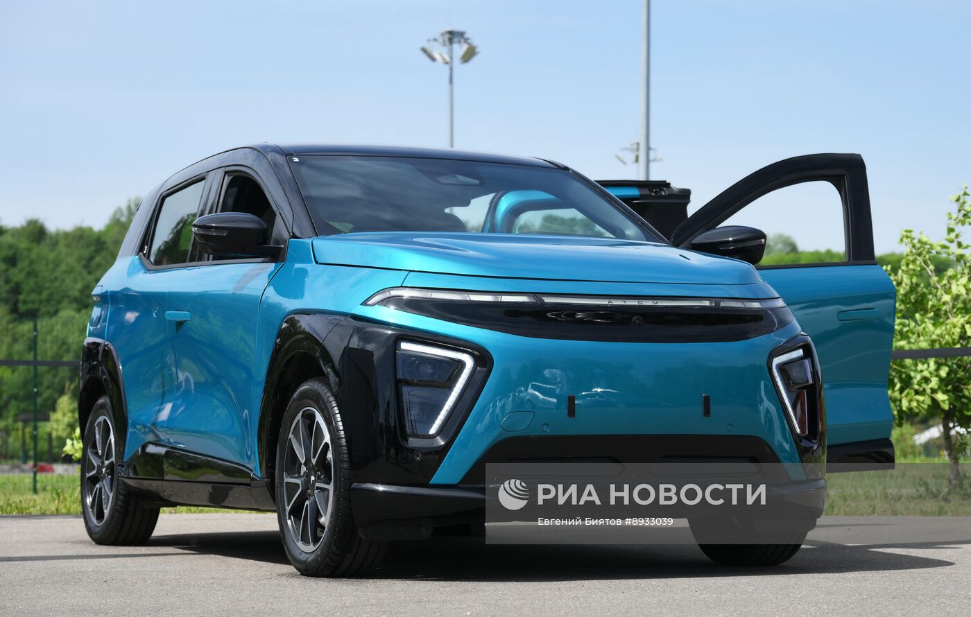 Тест-драйв электромобиля "Атом"