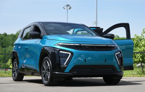 Тест-драйв электромобиля "Атом" 