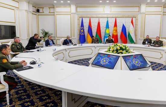 Рабочий визит министра обороны РФ А. Белоусова в Киргизию 