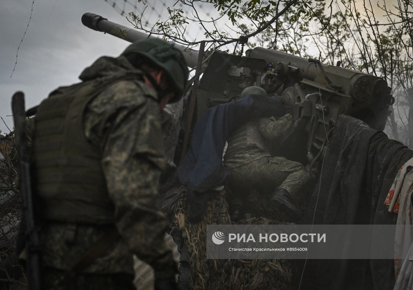 Боевая работа расчета пушки 2С5 "Гиацинт-С" группировки войск "Центр" на Красноармейском направлении СВО