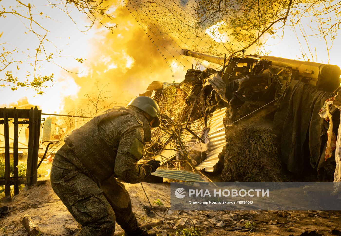 Боевая работа расчета пушки 2С5 "Гиацинт-С" группировки войск "Центр" на Красноармейском направлении СВО