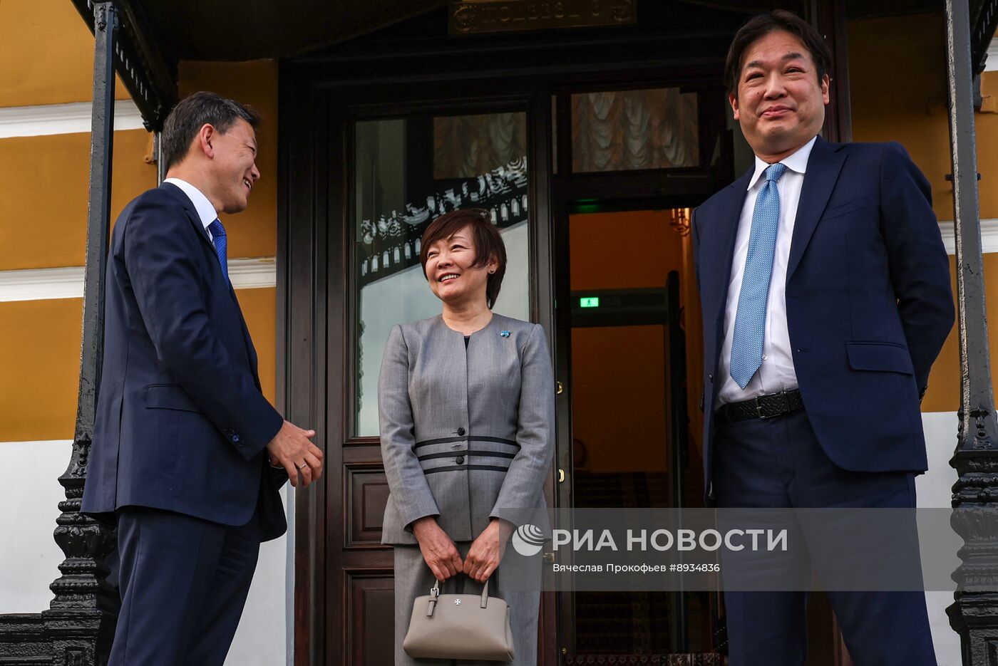 Президент Владимир Путин встретился с вдовой бывшего премьер-министра Японии Синдзо Абэ – Акиэ Абэ