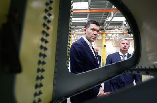 Производство авиационной продукции на авиастроительном предприятии
