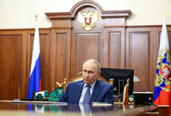 Президент Владимир Путин встретился с уполномоченным по правам ребенка Марией Львовой-Беловой