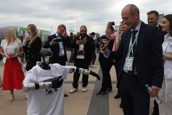 Конференция "Цифровая индустрия промышленной России" 