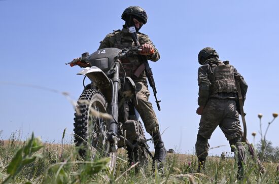 Подготовка штурмовых подразделений группировки войск "Центр"