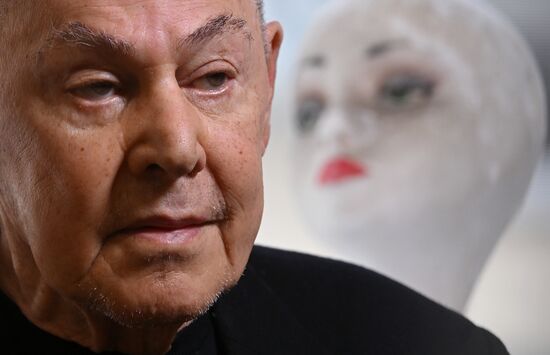 Спектакль "Полковнику никто не пишет"