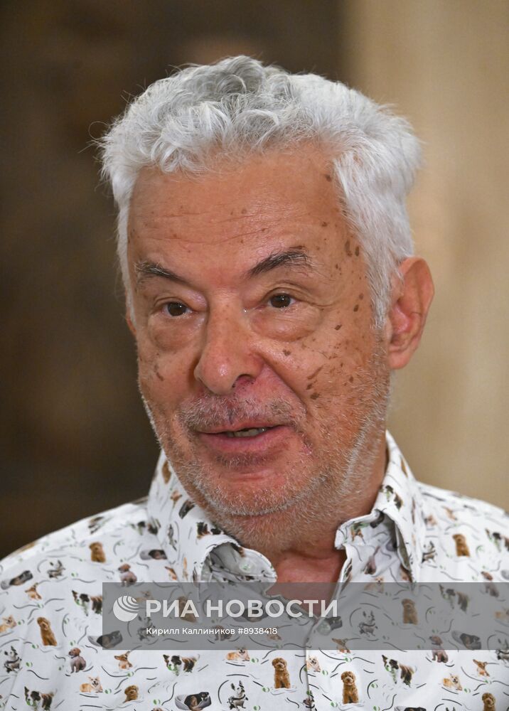 Спектакль "Полковнику никто не пишет"