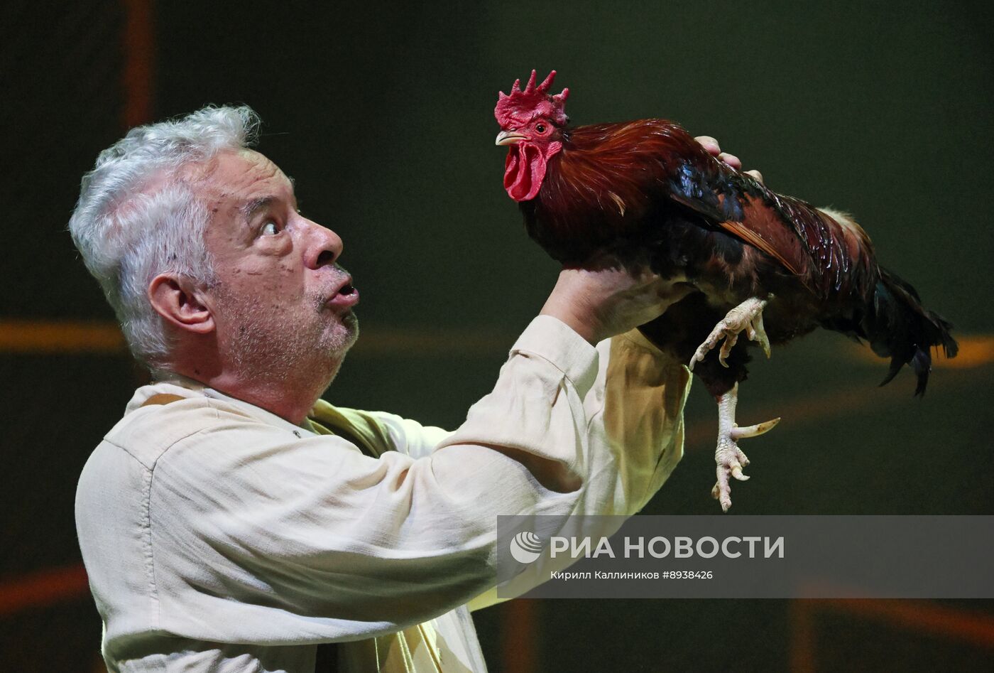 Спектакль "Полковнику никто не пишет"