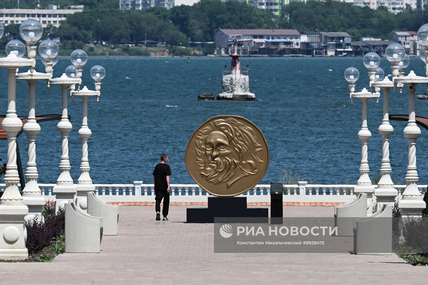 Города России. Керчь