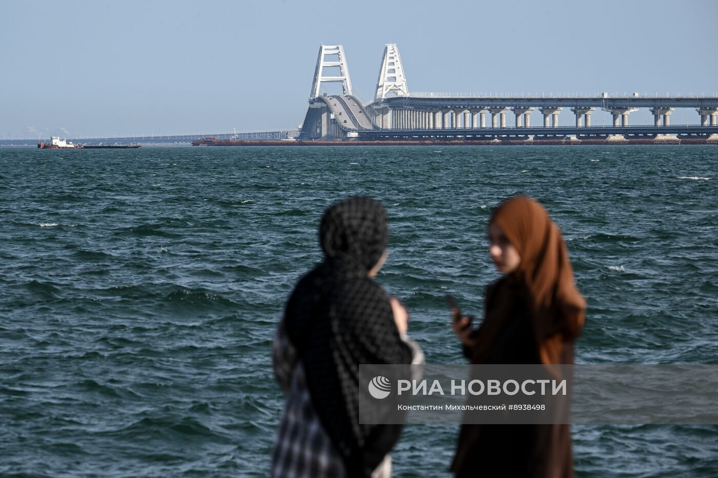 Города России. Керчь