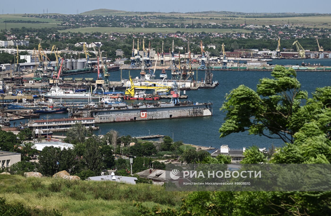 Города России. Керчь
