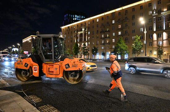 Замена асфальтового покрытия на Садовом кольце