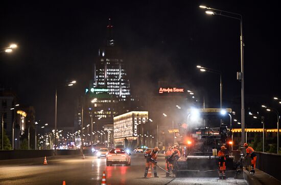 Замена асфальтового покрытия на Садовом кольце