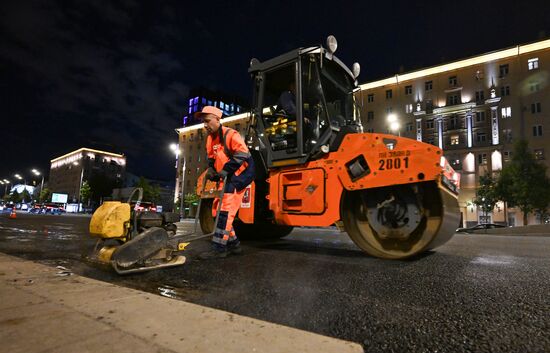 Замена асфальтового покрытия на Садовом кольце