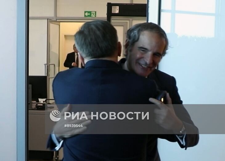 Встреча главы госкорпорации "Росатом" А. Лихачева и гендиректора МАГАТЭ Р. Гросси