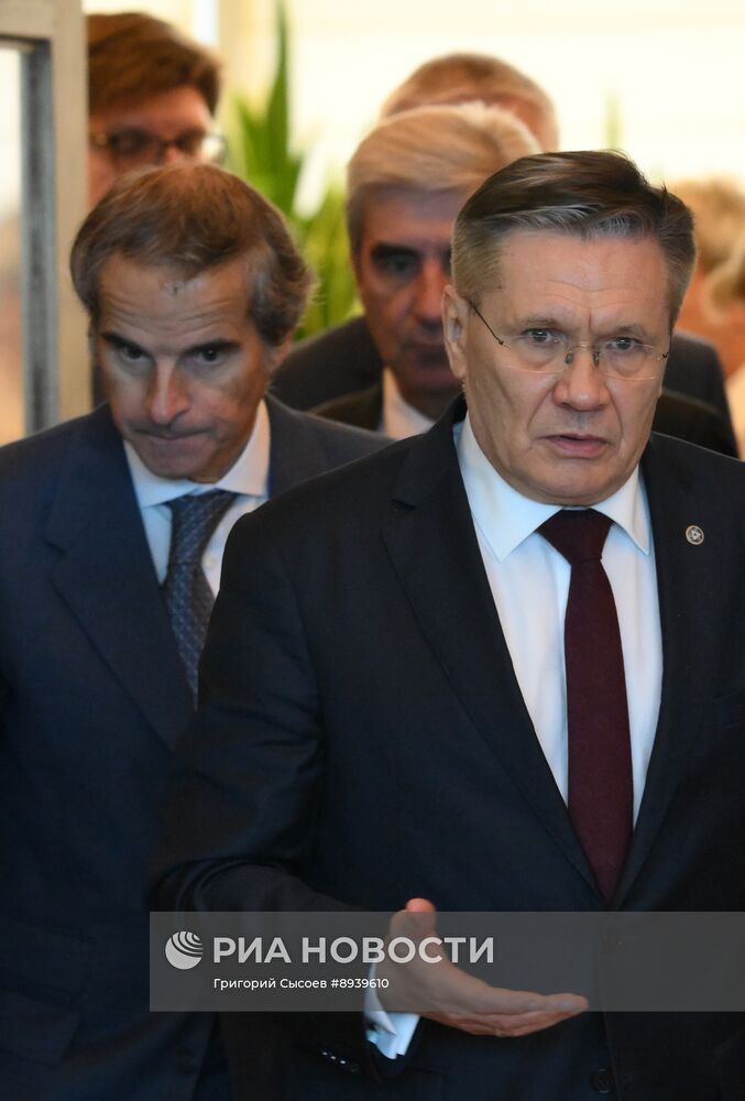 Встреча главы госкорпорации "Росатом" А. Лихачева и гендиректора МАГАТЭ Р. Гросси