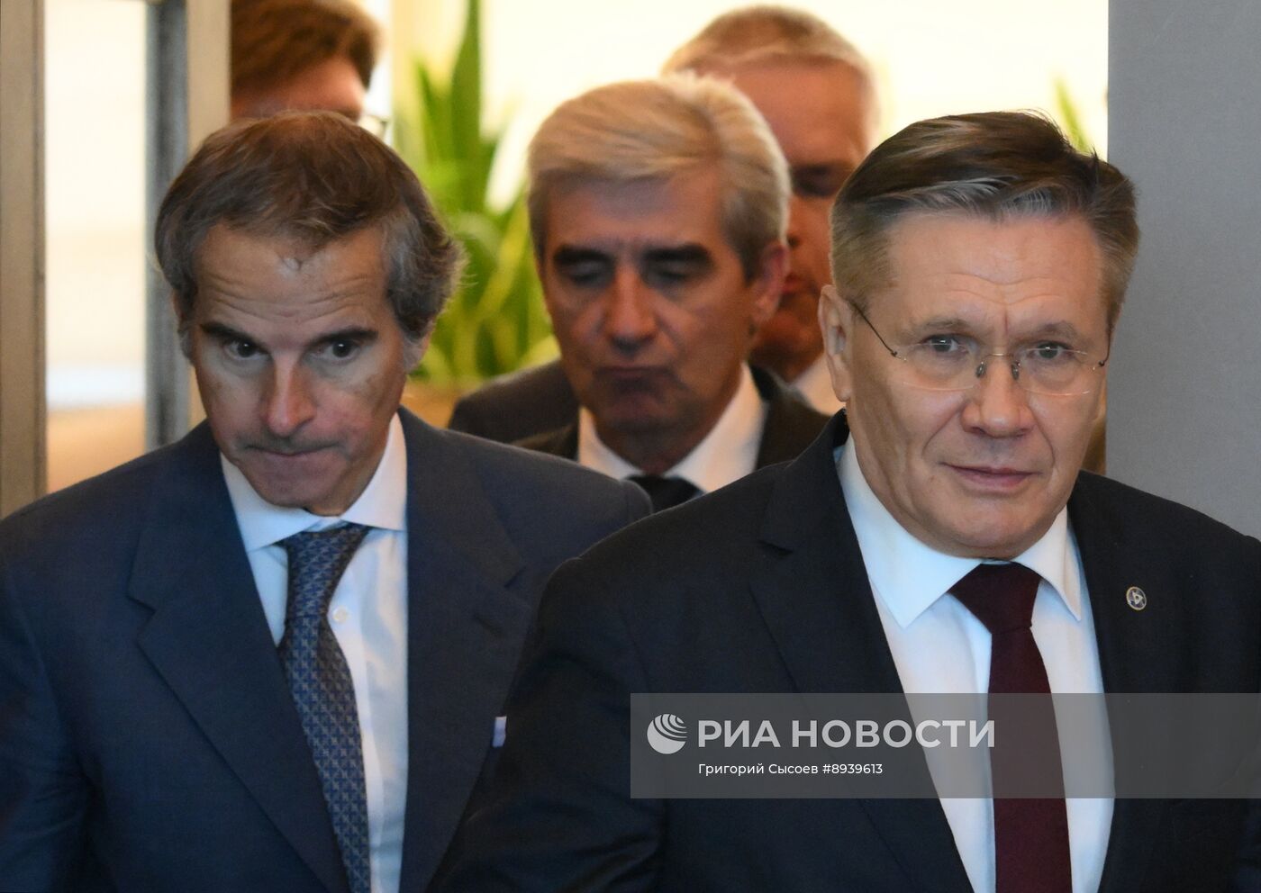 Встреча главы госкорпорации "Росатом" А. Лихачева и гендиректора МАГАТЭ Р. Гросси