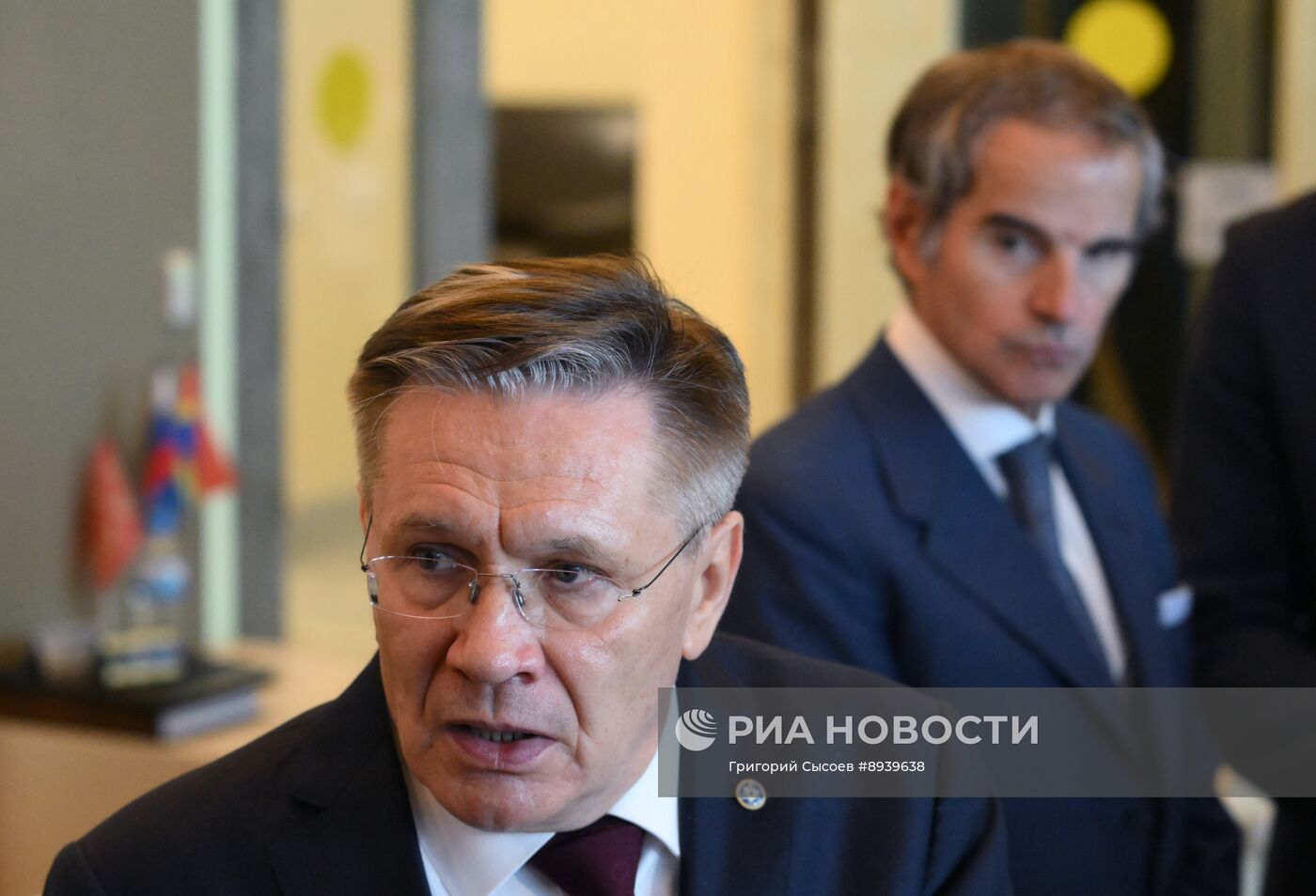 Встреча главы госкорпорации "Росатом" А. Лихачева и гендиректора МАГАТЭ Р. Гросси