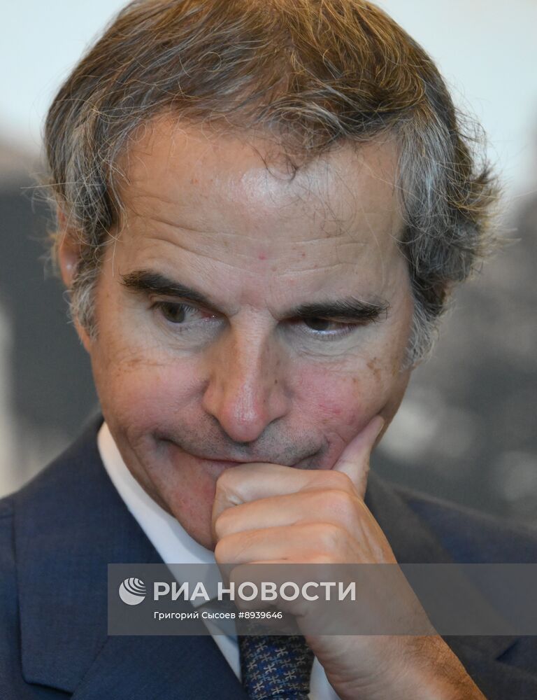 Встреча главы госкорпорации "Росатом" А. Лихачева и гендиректора МАГАТЭ Р. Гросси