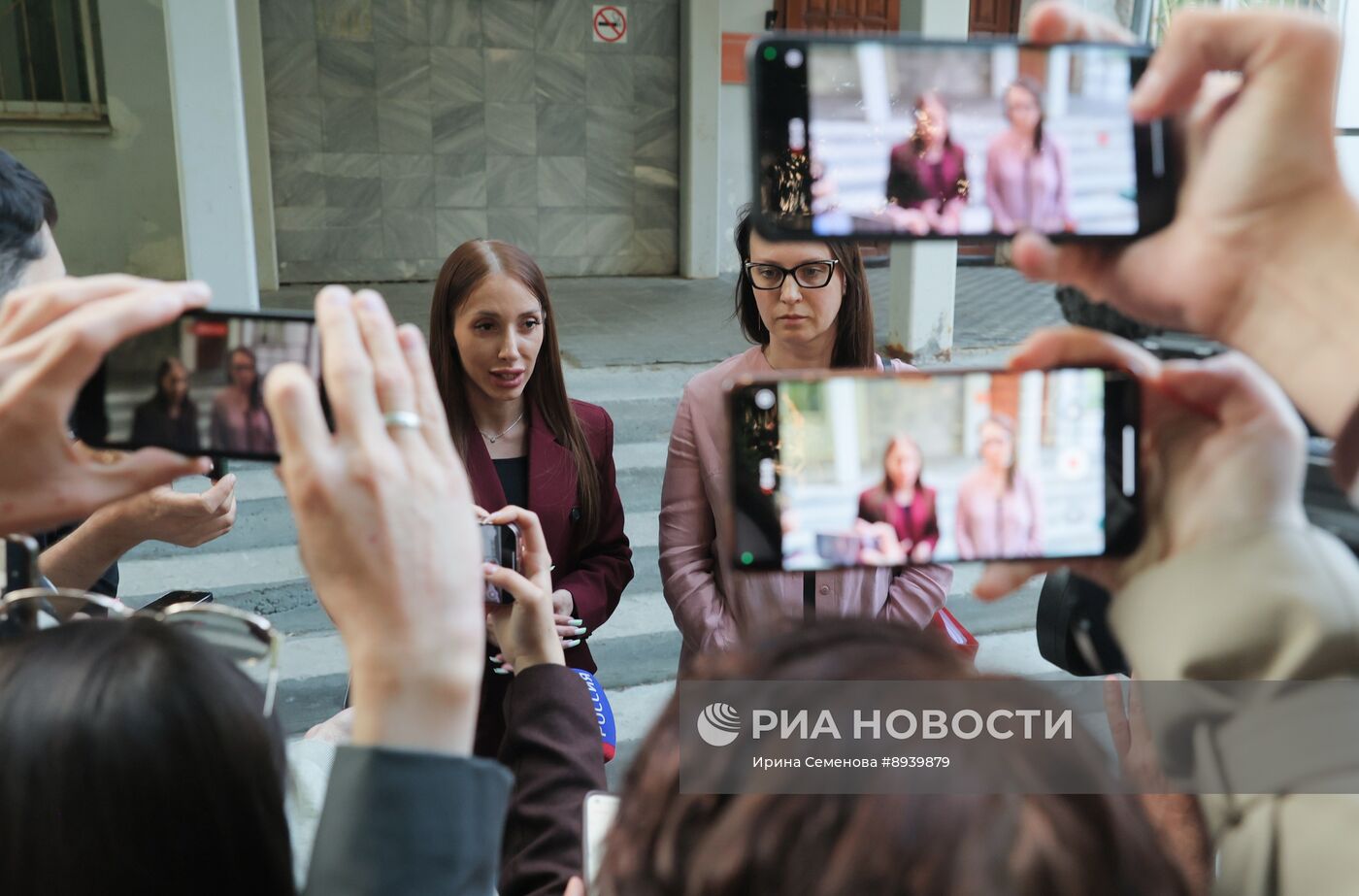 Заседание суда по делу редактора URA.RU Д. Аллаярова