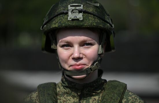 Награждение военных связистов группировки войск "Центр"