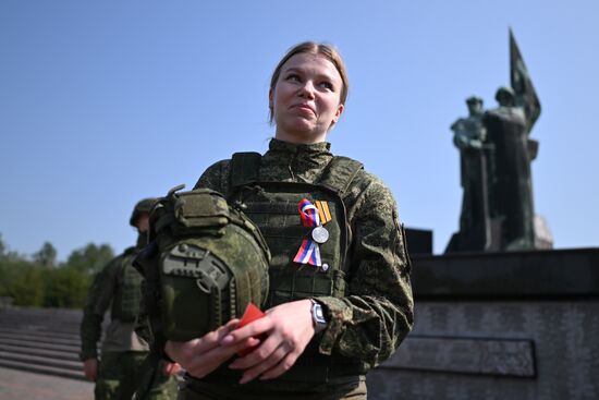 Награждение военных связистов группировки войск "Центр"