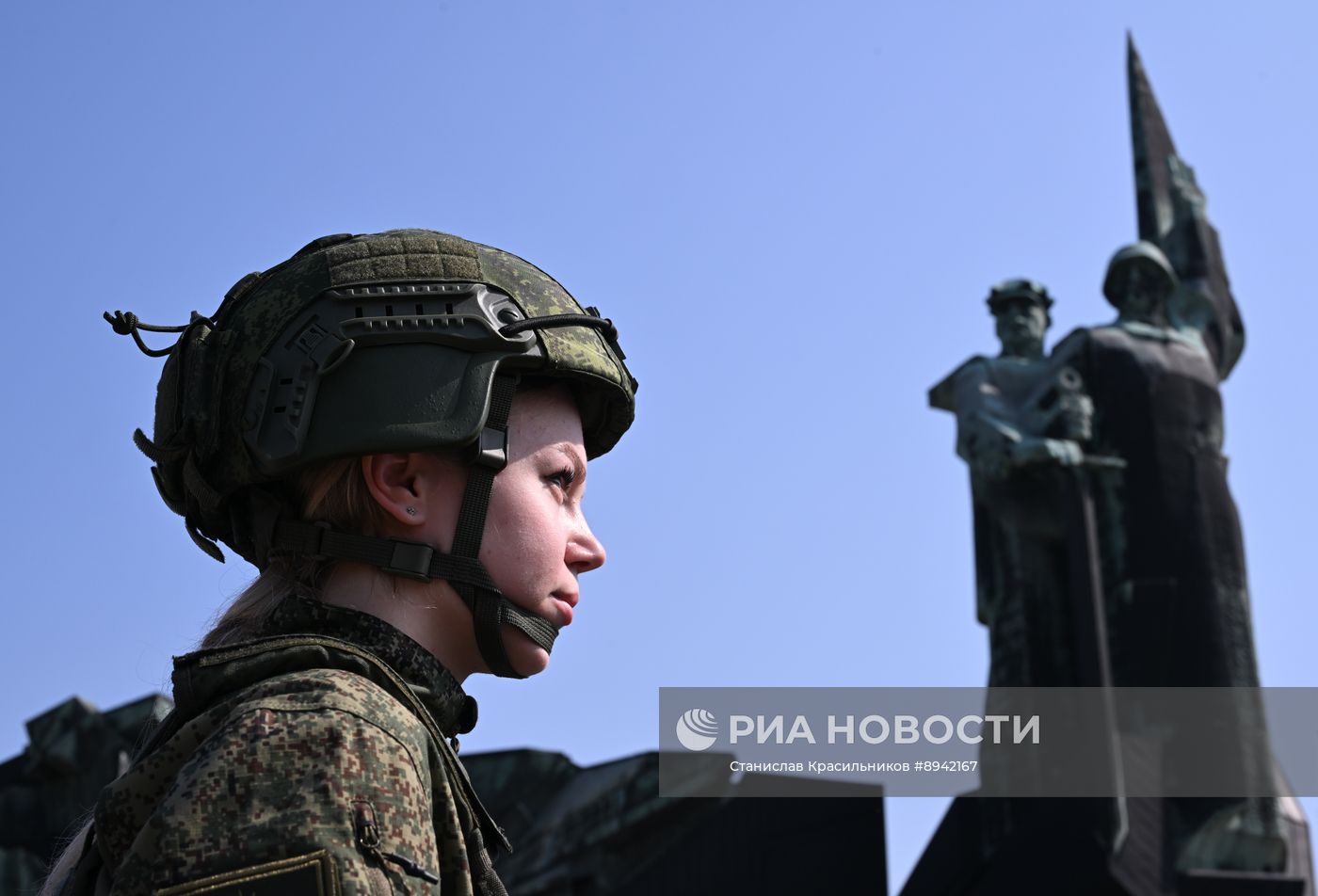 Награждение военных связистов группировки войск "Центр"