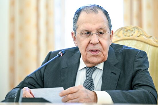 Встреча глав МИД РФ С. Лаврова и МИД Белоруссии М. Рыженкова