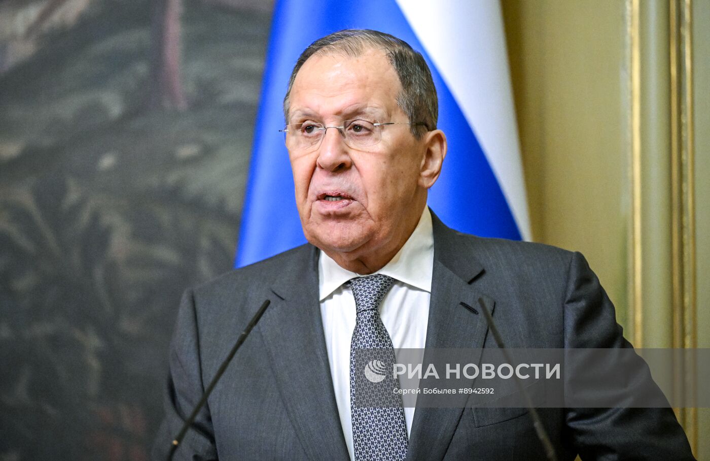 Встреча глав МИД РФ С. Лаврова и МИД Белоруссии М. Рыженкова