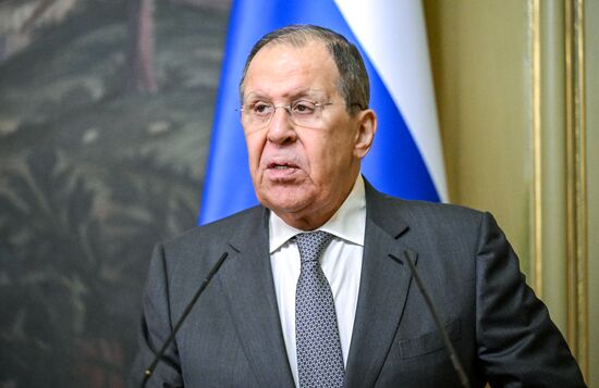 Встреча глав МИД РФ С. Лаврова и МИД Белоруссии М. Рыженкова