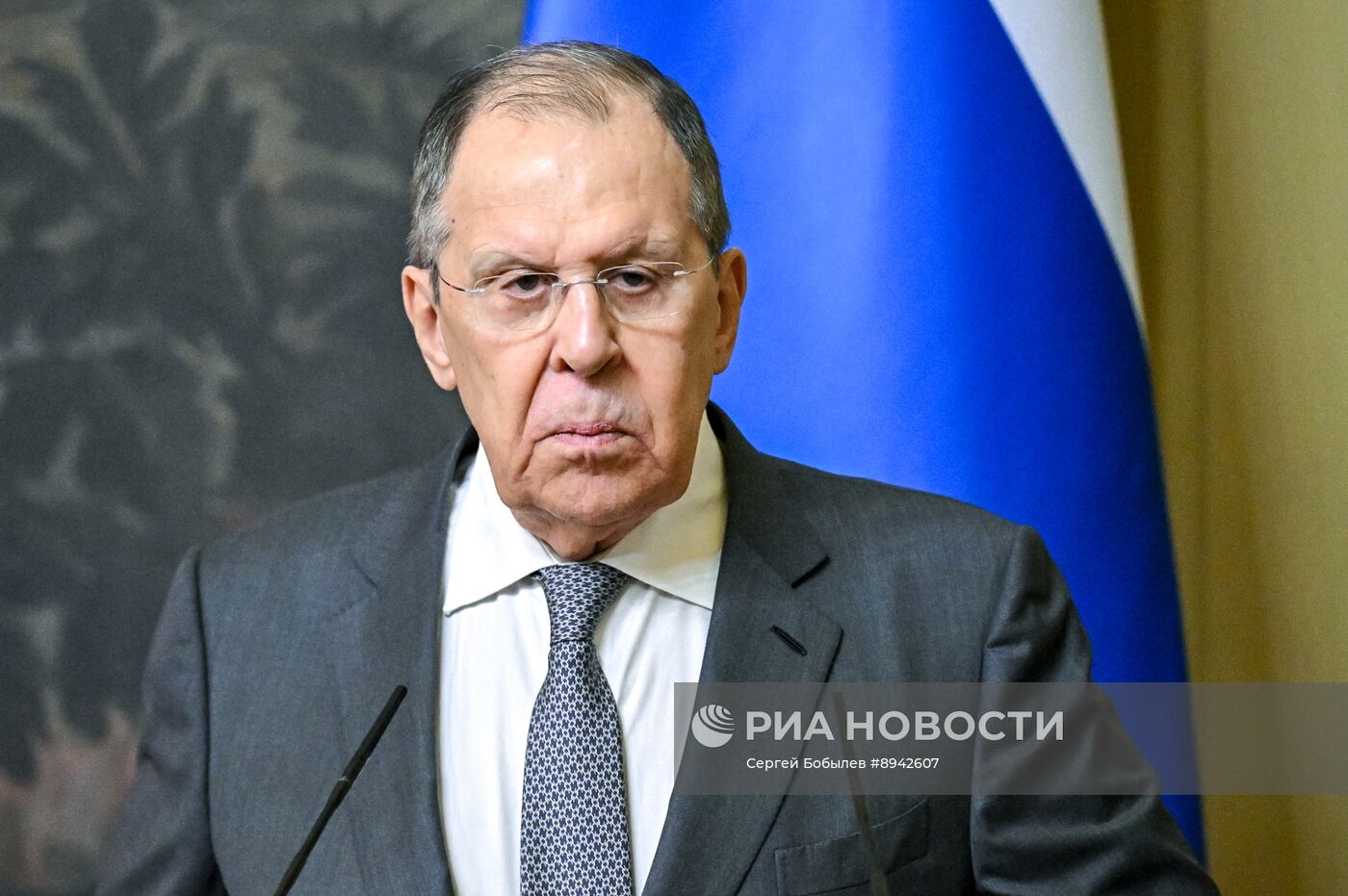 Встреча глав МИД РФ С. Лаврова и МИД Белоруссии М. Рыженкова