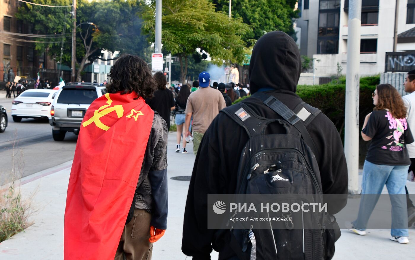 Акция протеста в Лос-Анджелесе
