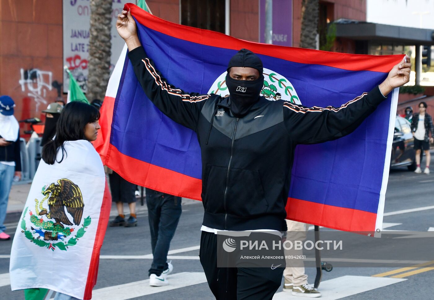 Акция протеста в Лос-Анджелесе