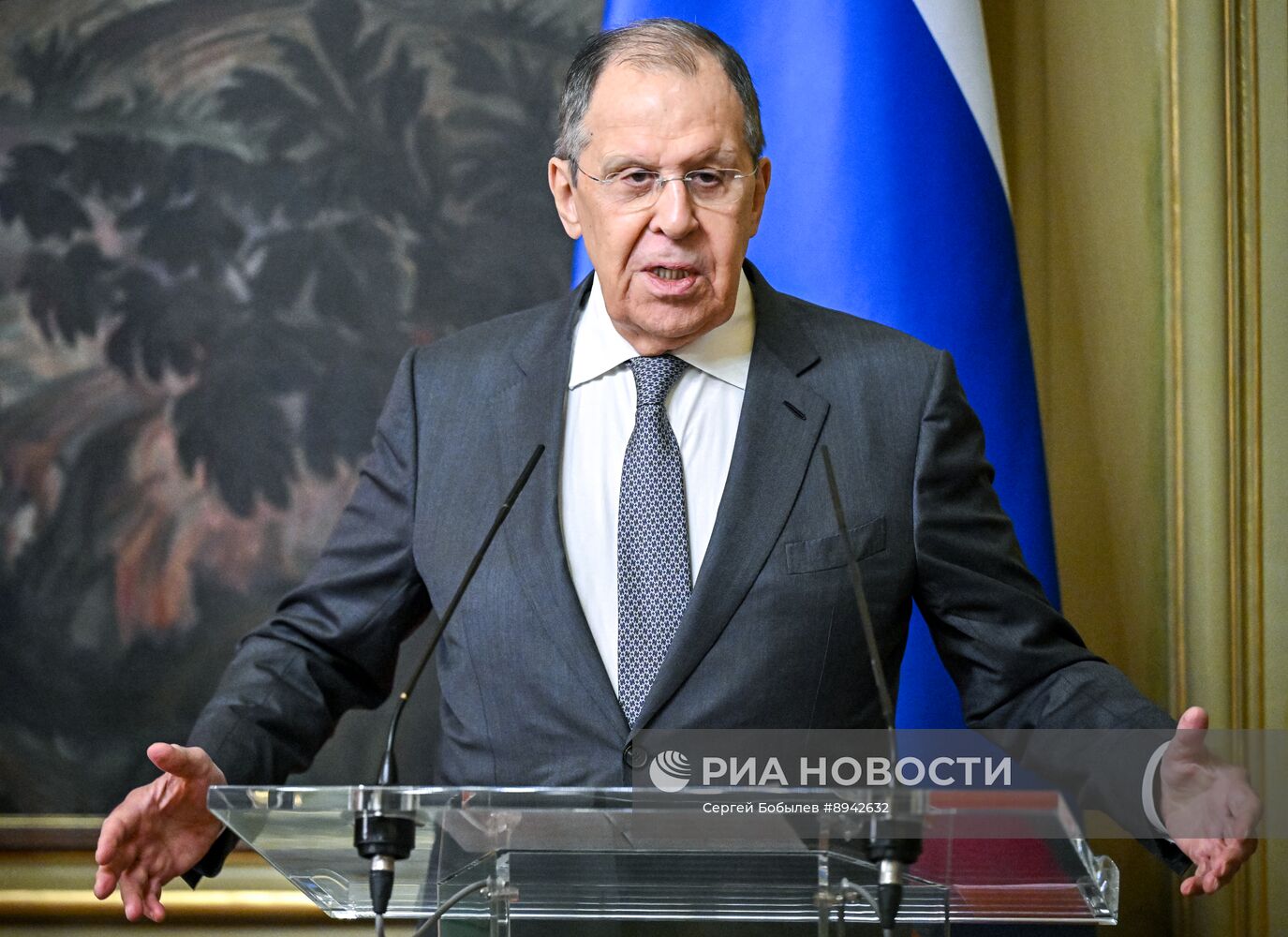 Встреча глав МИД РФ С. Лаврова и МИД Белоруссии М. Рыженкова