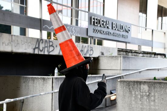 Акция протеста в Лос-Анджелесе