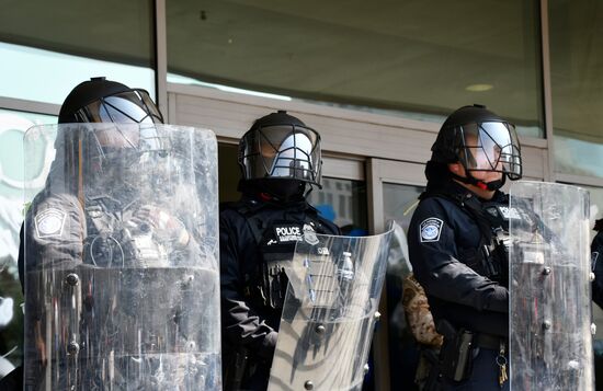 Акция протеста в Лос-Анджелесе
