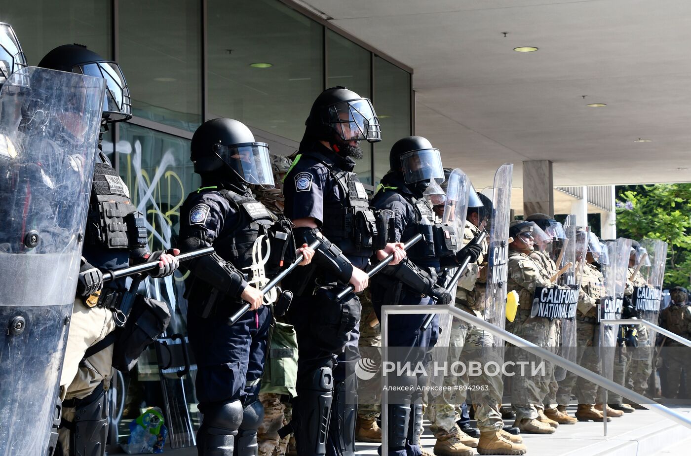 Акция протеста в Лос-Анджелесе