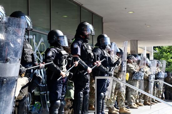 Акция протеста в Лос-Анджелесе