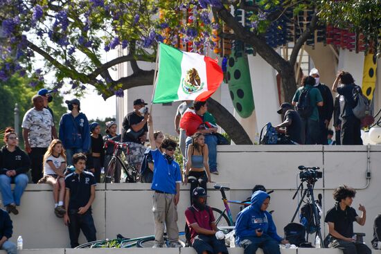Акция протеста в Лос-Анджелесе