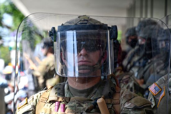 Акция протеста в Лос-Анджелесе