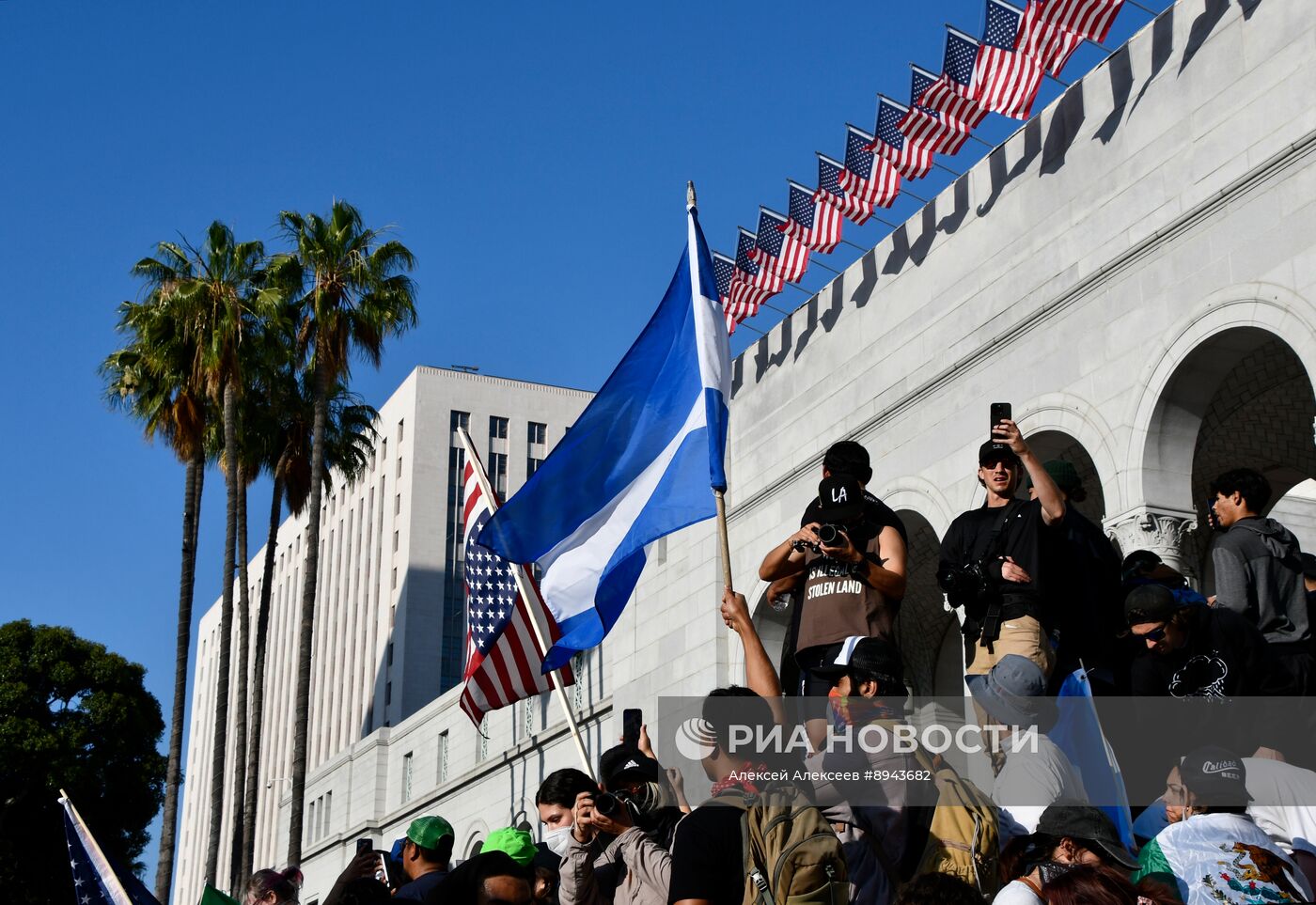 Протесты в Лос-Анджелесе