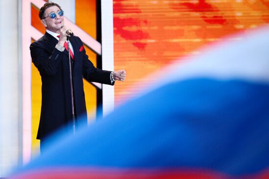 Концерт на Красной площади, посвященный Дню России