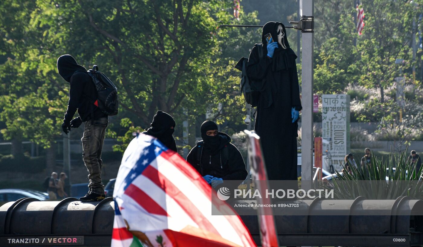 Протесты в Лос-Анджелесе