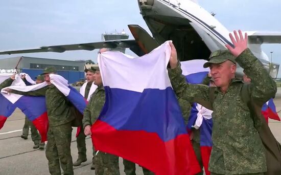 Группа российских военнослужащих возвращена из украинского плена