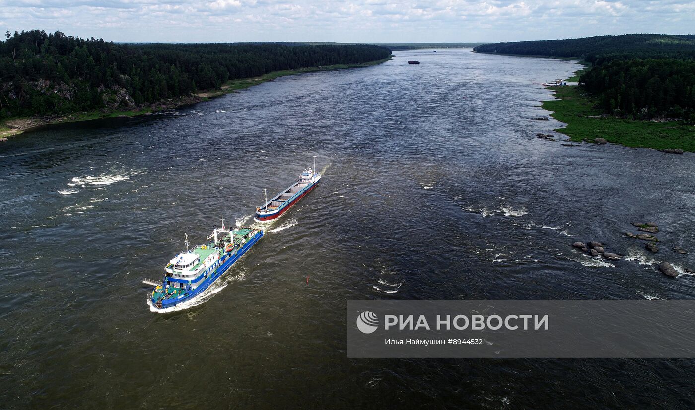 Работа Енисейского речного пароходства