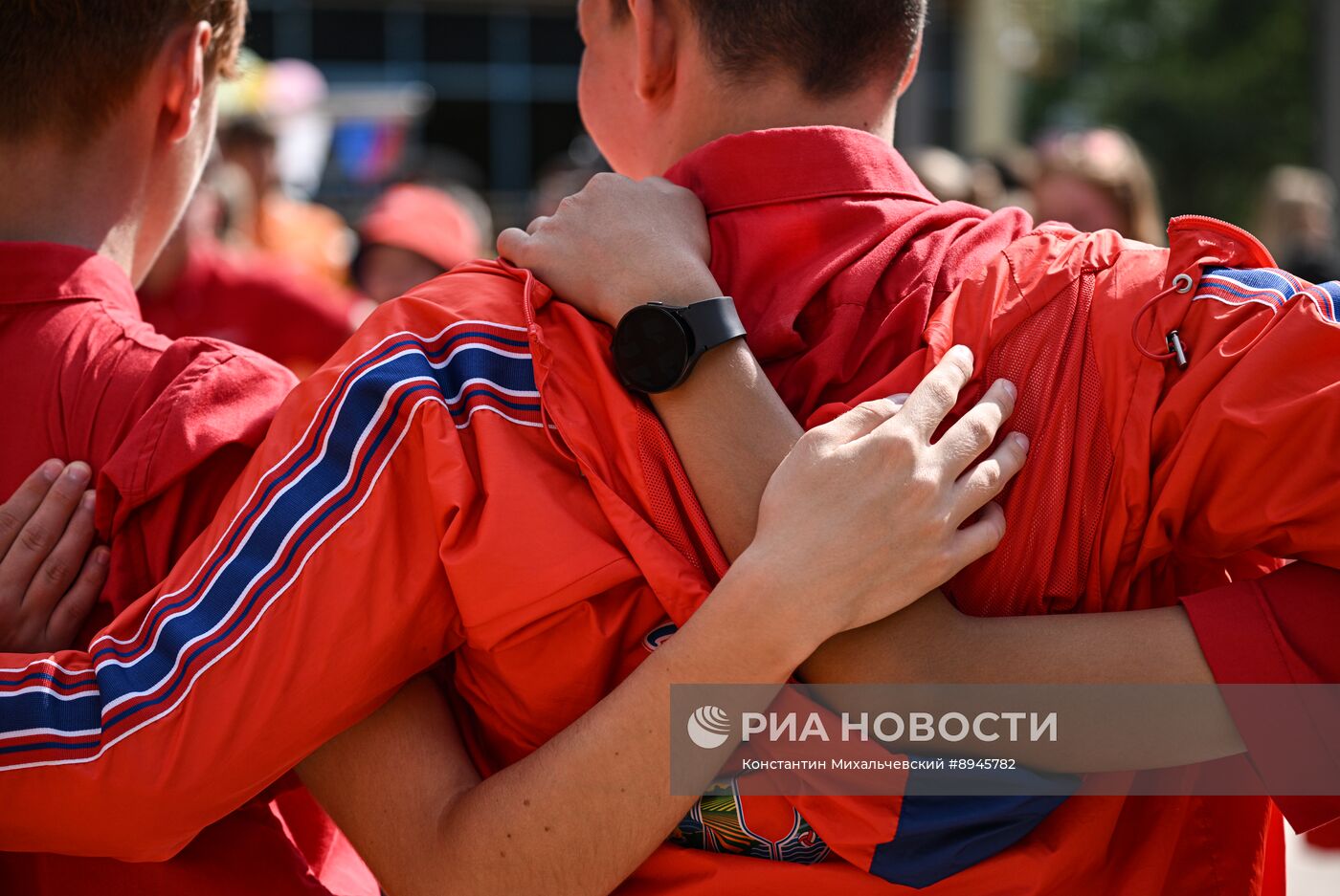 Празднование 100-летия "Артека"